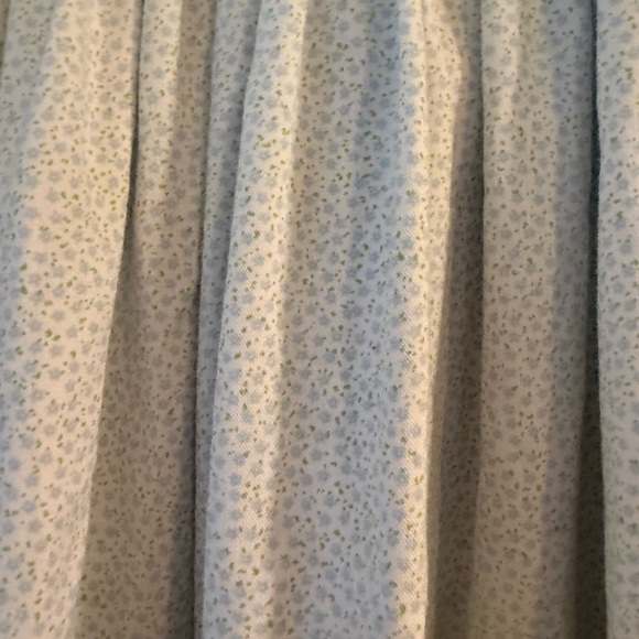 Anavini Hand Smocked Cotton Dress Blue Floral Puff Sleeve Girls Size 6 - Picture 4 of 8